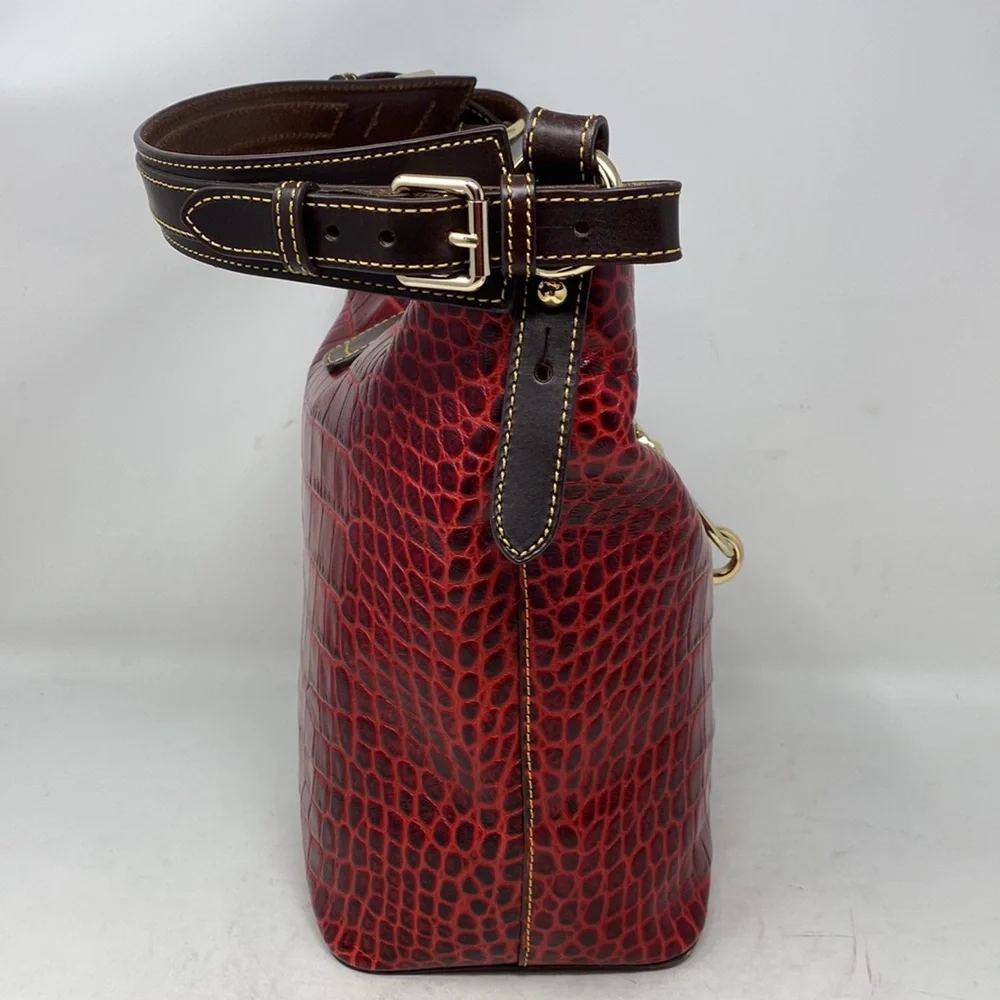 ❤️Dooney & Bourke Red Croc Embossed Leather Hobo Bag. - Picture 5 of 13